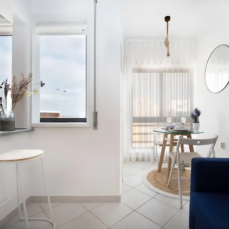 One Of The Views Ii Apartment *